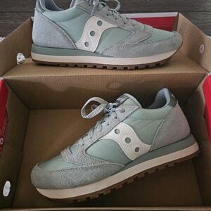 New Saucony Jazz Originals green white 8